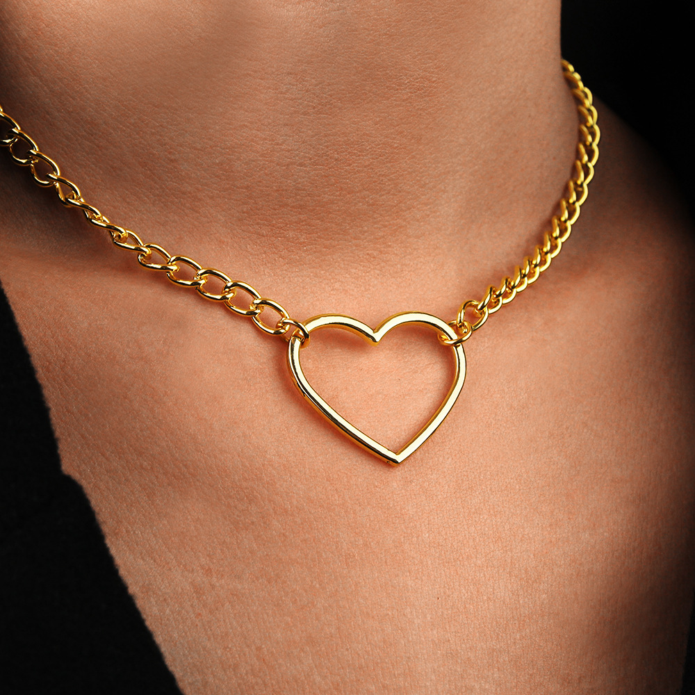 NK218 Hollow Heart Choker Necklaces For Women Clavicle Colar Statement Collares Dainty Pendant Neck Jewelry Gift