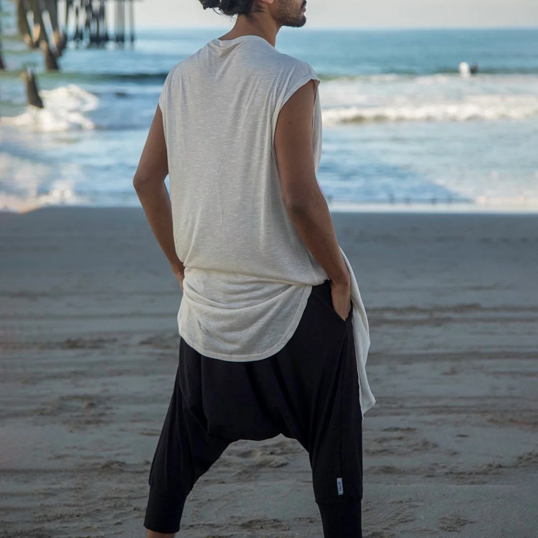 Oversized Sleeveless Top-inspireuse