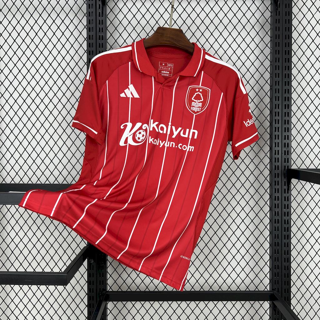 Maillot Domicile Nottingham Forest 2019/2020 – Macron – Taille S, Rouge Et Blanc