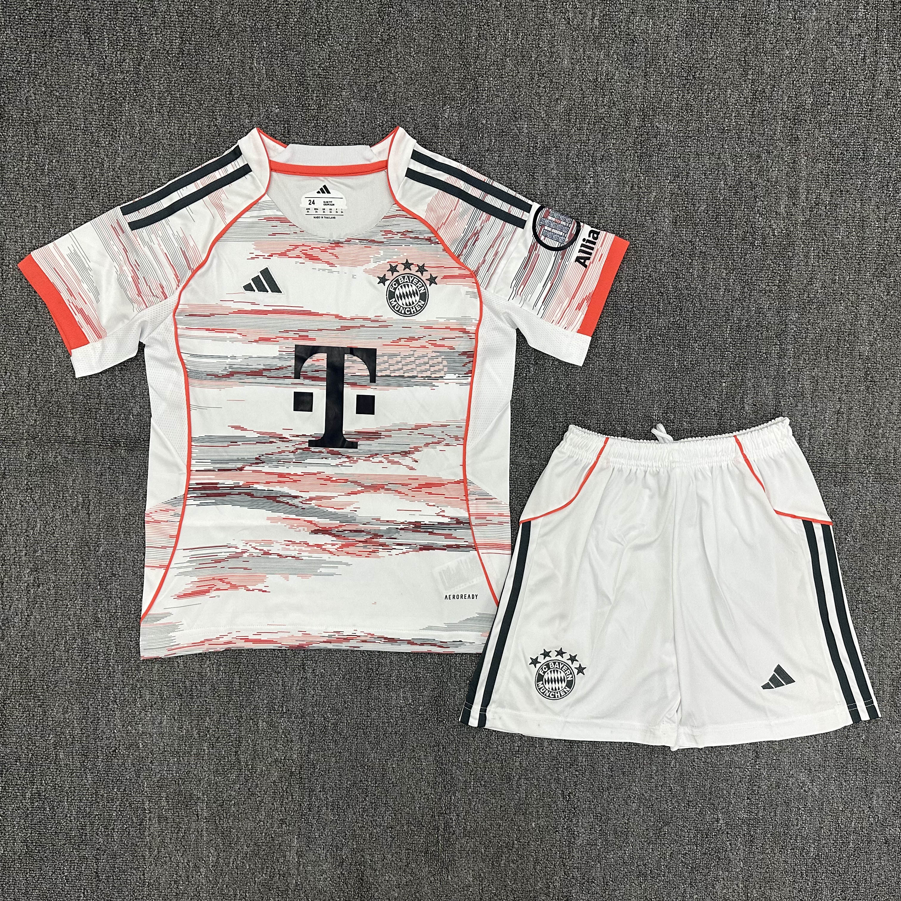 2025/2026 Bayern Munich Away Football Jersey 1:1 Thai Quality Kids Size:football jersey mysite: unitedjerseyfootball 邓江浪:football
