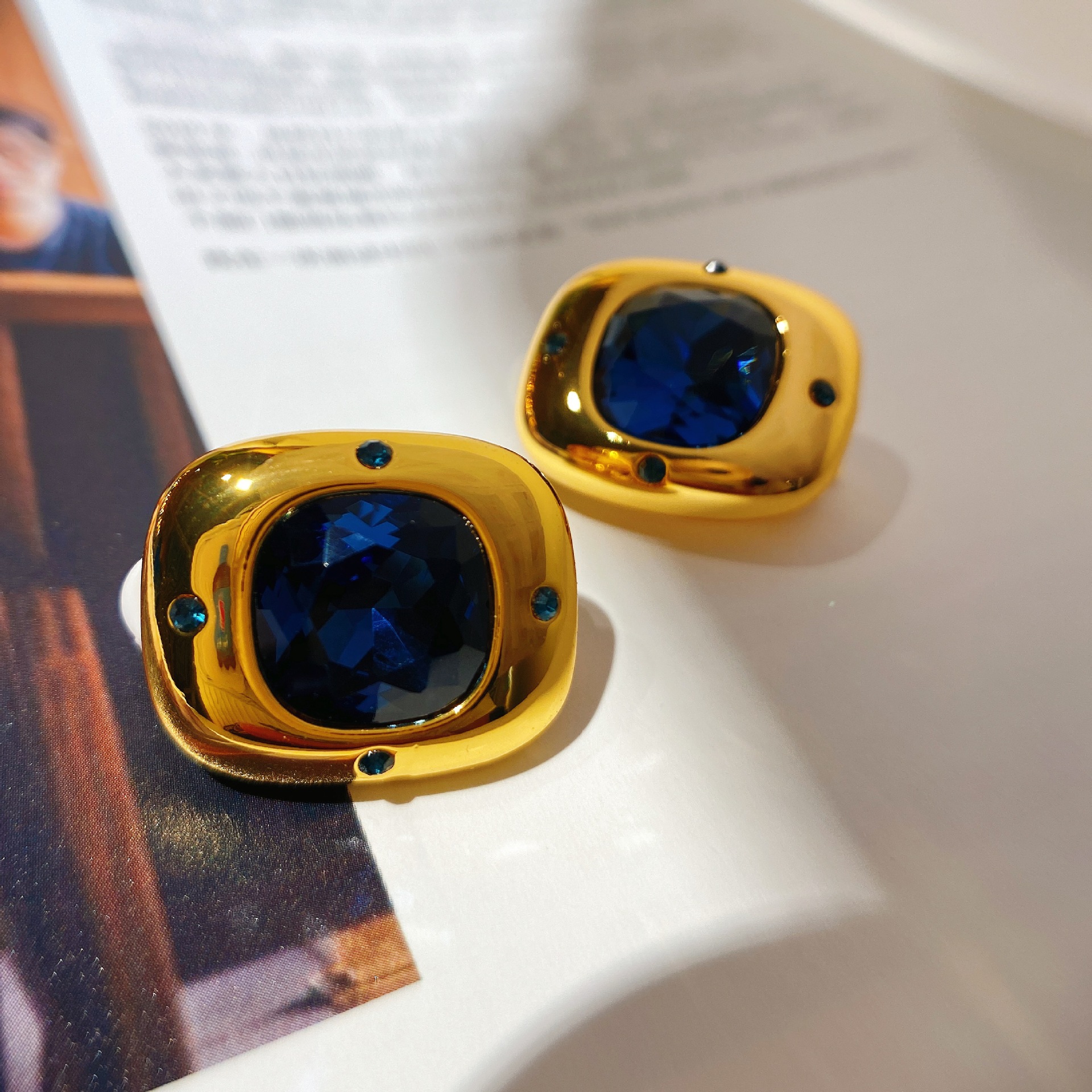 Vintage Audrey Hepburn Earrings-Neogeekshirts:luchamp