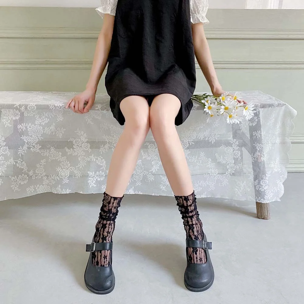 Lolita Lace Pile Socks-Summer Flower Patterned Mid-tube Mesh Socks