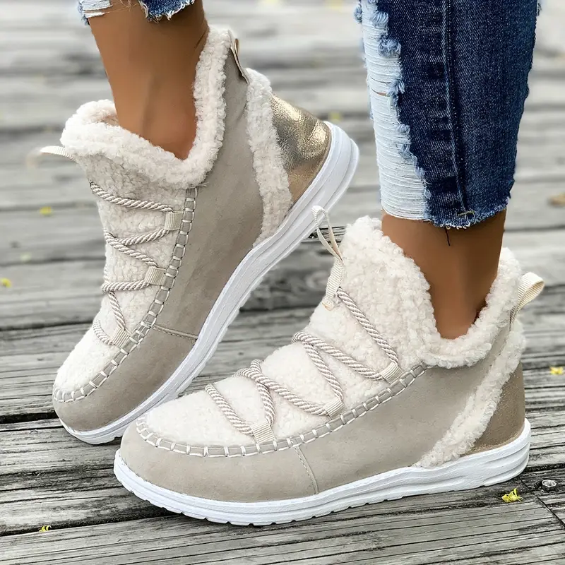 flat casual shoes details 3