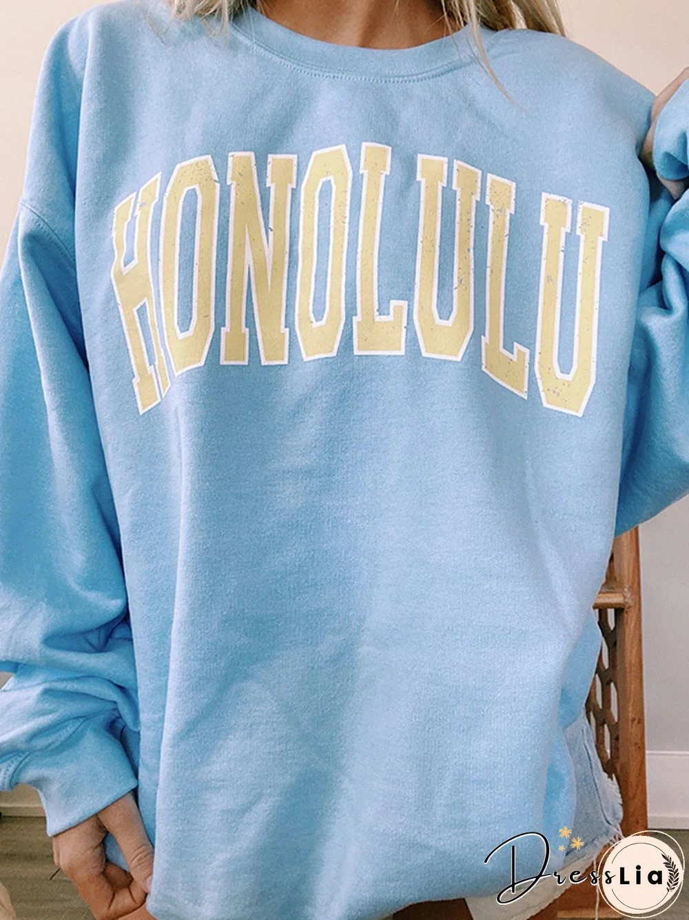 Round Neck Long Sleeve Blue Sweatshirt