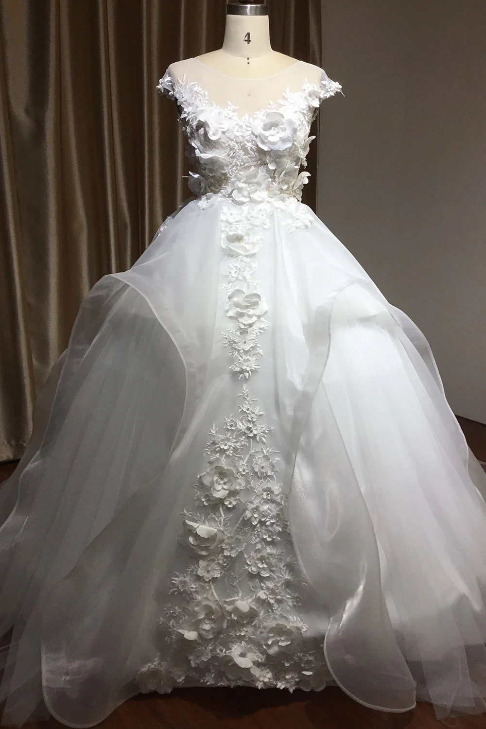 Cap Sleeve Jewel Ball Gown Wedding Dress With Floral Appliques