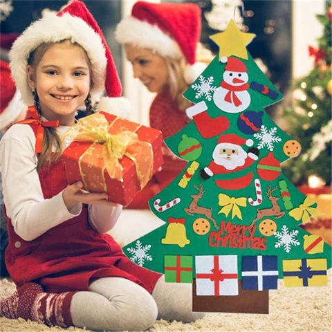 This Christmas, the gift ideas for best friend is to choose a felt Christmas tree to give to each other's children so that the children's most anticipated wishes will come true!