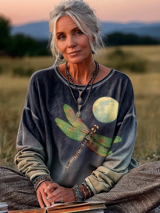 Women's Vintage Dragonfly Moon Art Print Casual Long Sleeve T-shirt
