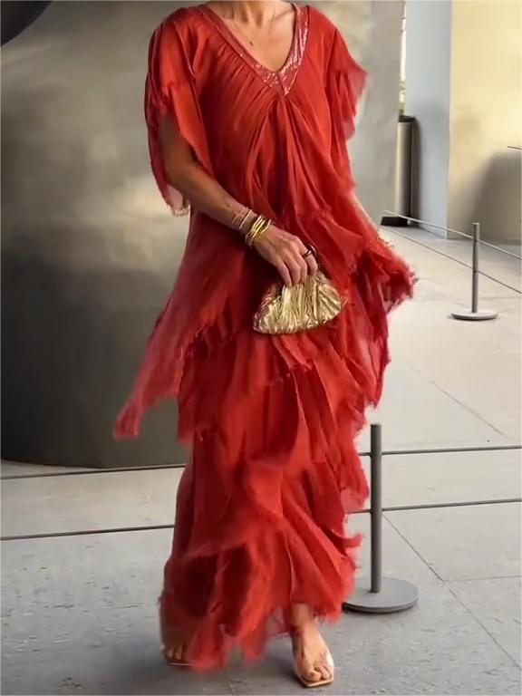 🔥 Elegant V-neck Maxi Dress