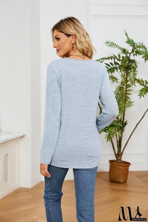 MidiSono - Lace Detailed V Neck Top