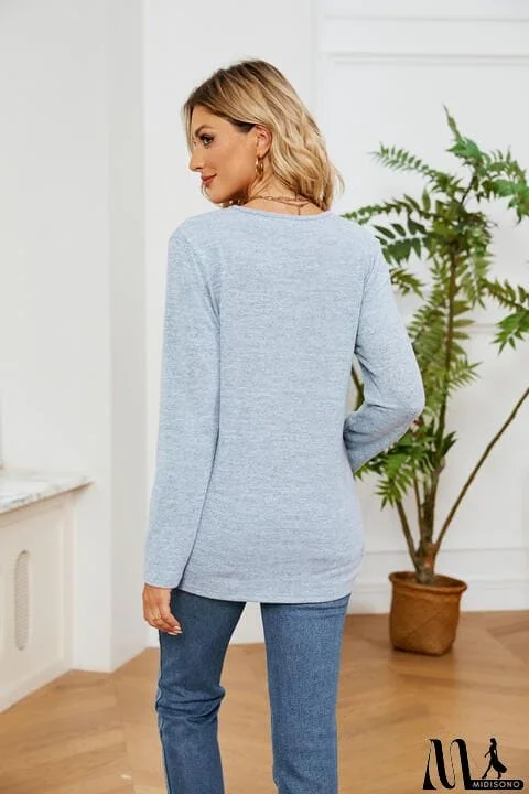 MidiSono - Lace Detailed V Neck Top