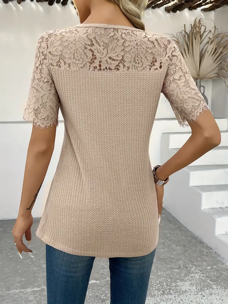 Női elegáns csipkeszegélyes felső menta mentazöld polmi-purov hosszú ing, kerek nyakú ing rövid ujjú aszimmetrikus szegéllyel Használható hétköznapi vagy elegáns viseletre csipkével mindennapi viseletre aszimmetrikus viselet aszimmetrikus divatos gyönyörű hímzés részletekkel 3