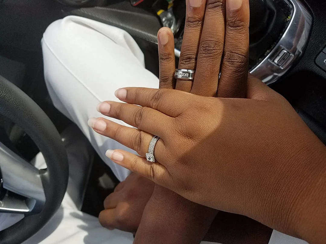 6MM 8MM Mens Tungsten Carbide Rings White Tungsten Carbon Fiber Polished Beveled Edge CZ Stone Channel