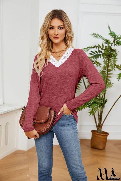 MidiSono - Lace Detailed V Neck Top