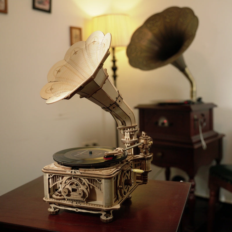 Wooden Super Classic Gramophone LKB01 16