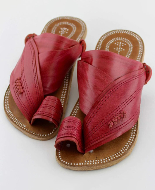 Casual Clip Toe PU Leather Flat Solid Slippers
