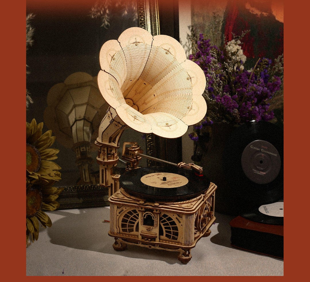 Wooden Super Classic Gramophone LKB01 9