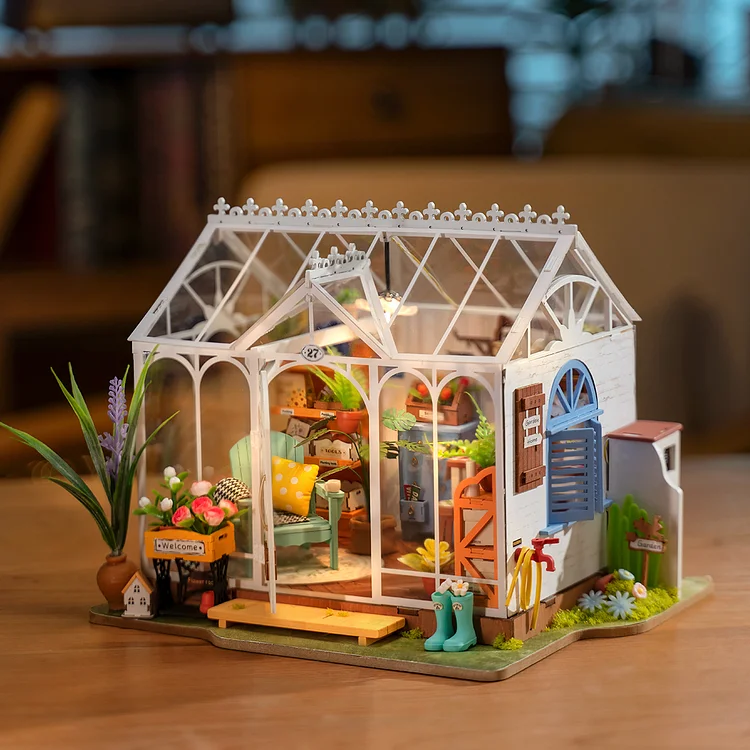 Rolife Dreamy Garden House DIY Miniature House Kit DG163 | Robotime Online