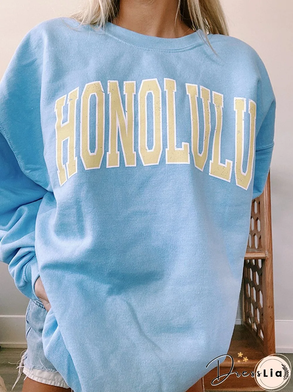 Round Neck Long Sleeve Blue Sweatshirt