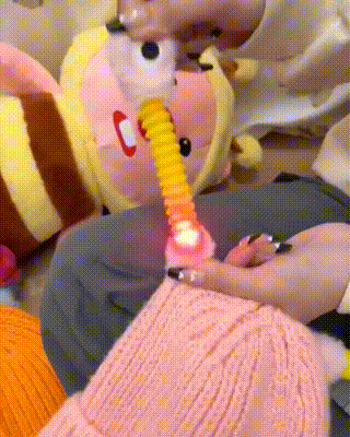 🔥Hot Sale - 49% Off🔥winter Parent-child Cute Glowing Little Monster Knit Hat