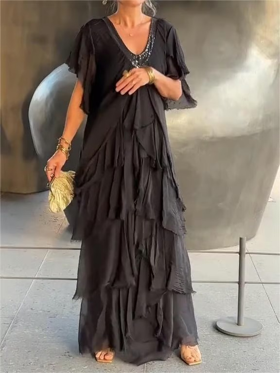🔥 Elegant V-neck Maxi Dress