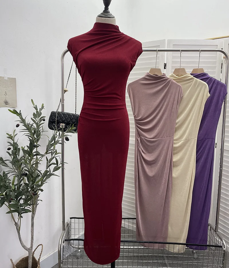 Nigikala Nigikala Unique Dress With Thin Folds And Hips High-Collar After The Opening Of The Fork Dress 8858