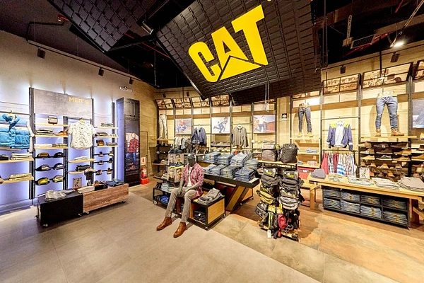 	
Caterpillar®