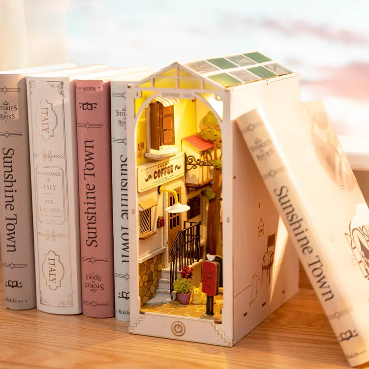 Rolife Sunshine Town Book Nook Shelf Insert TGB02 | Robotime Online