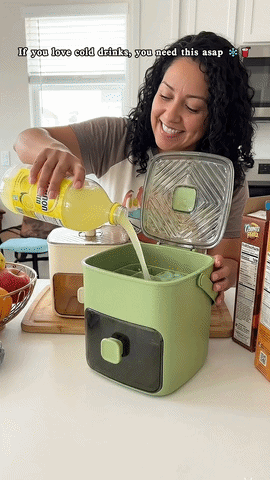 GIF (animated GIF) .mp4 [video-to-gif output image]