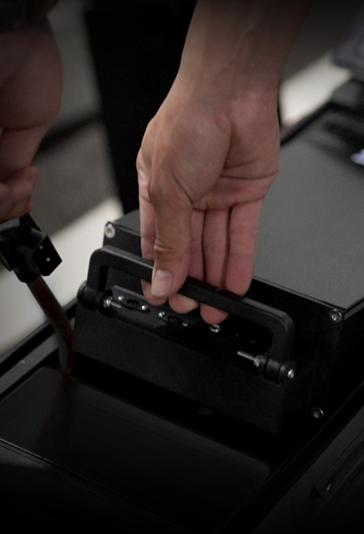 Long-Lasting and Removable 23Ah Battery