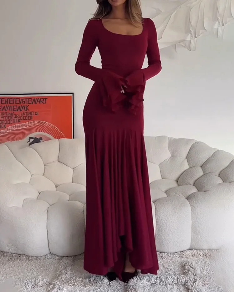 Women's round neck trumpet sleeve dress