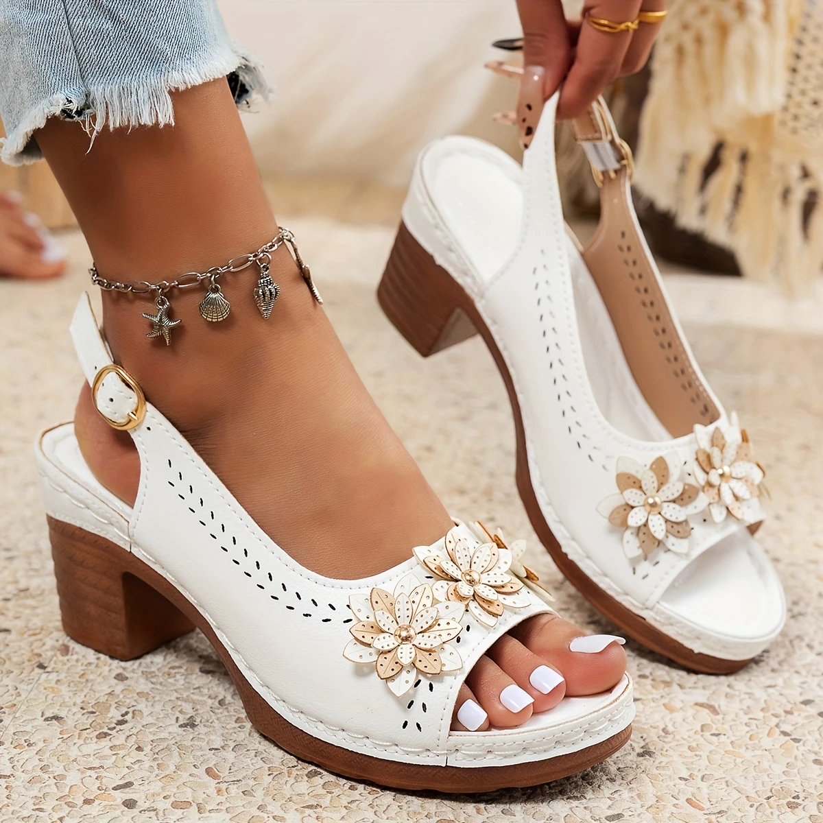 Women's Elegant Wedge Heeled Sandals