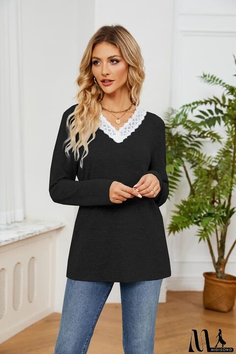 MidiSono - Lace Detailed V Neck Top