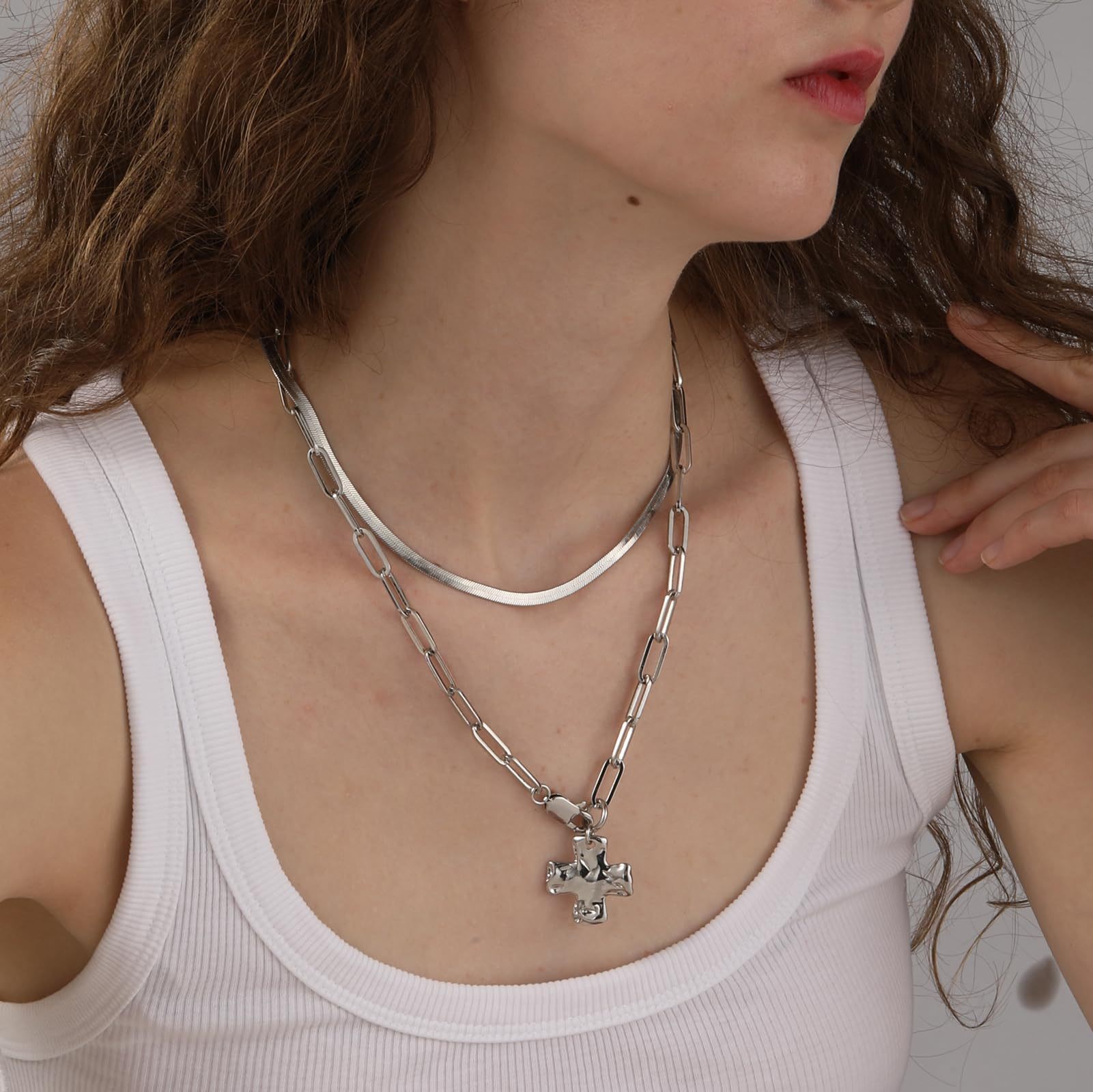 Last day clearance sale🎁CHUNKY CROSS CHAIN NECKLACE