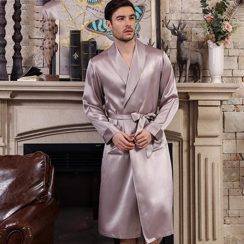 22 MOMME Robe de chambre en soie longue homme Violet 2