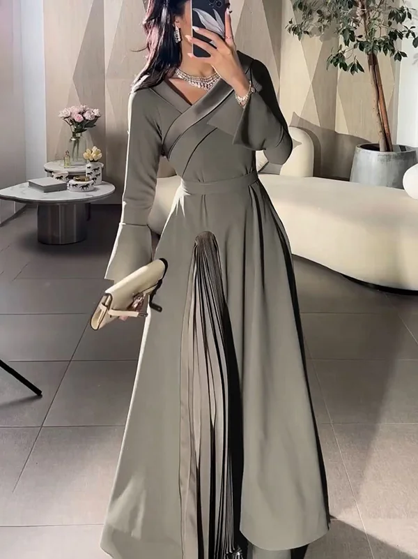 A-Line Wrap Pleated Solid Color Split-Joint V-Neck Maxi Dresses