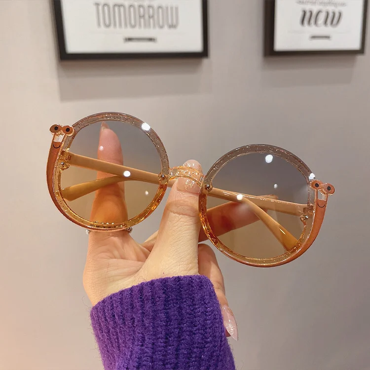 New Round Children Sunglasses Cute Girl Cartoon Outdoor Leisure Sun Glasses Summer Kids Eyewear UV400 Gafas De Sol