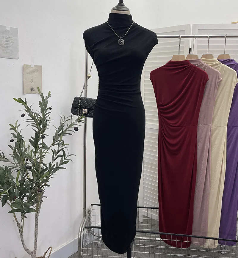 Nigikala Nigikala Unique Dress With Thin Folds And Hips High-Collar After The Opening Of The Fork Dress 8858