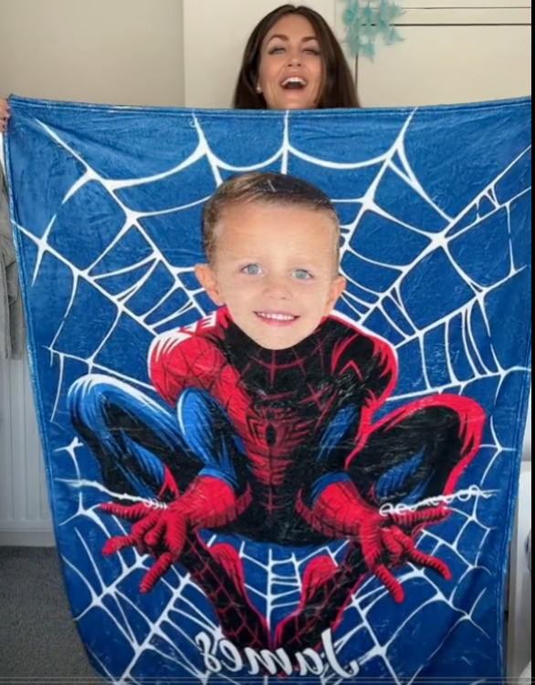 Custom Photo Blankets Personalized Photo Blanket Fleece Spiderboy Spining Painting Style Blanket