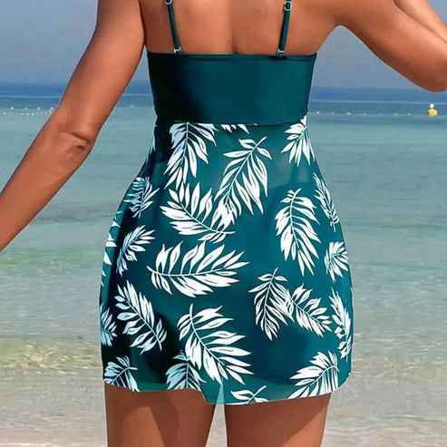 Women's sexy two-piece swimsuit with top and bottom