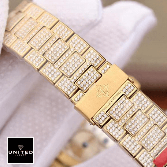 Patek Philippe Diamond Gold Bracelet Replica on the glove white hand