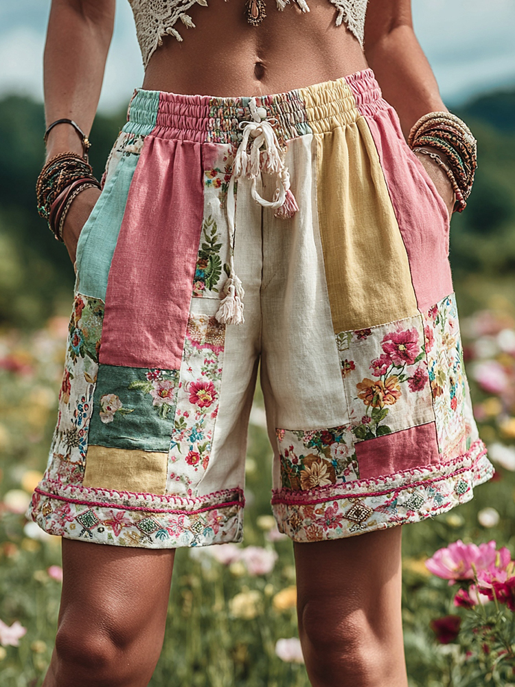 Női patchwork virágmintás kontrasztos derekú, húzózsinóros zsebes rövidnadrág