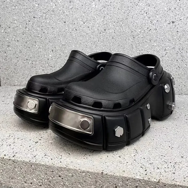 Yyvonne NEW punk metal rivets Sandals Women Slippers Platform Sandals Outdoor Clogs Thick Street Beach Slippers Flip Flops Garden Shoes