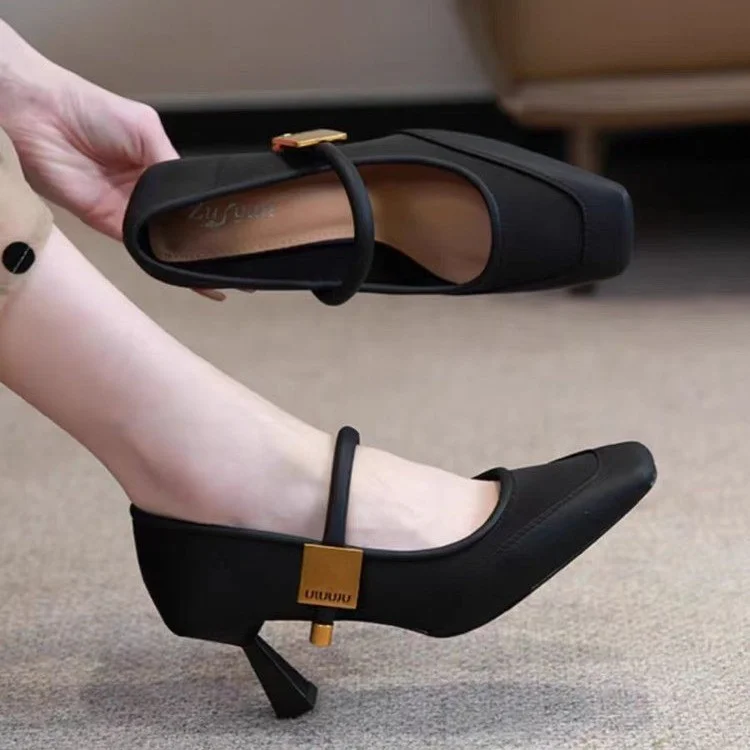 Uveng Uveng Mary Jane Shoes Spring 2024 New Niche Skirt With Square Head Shallow Thin Heel Temperament High Heel Shoes
