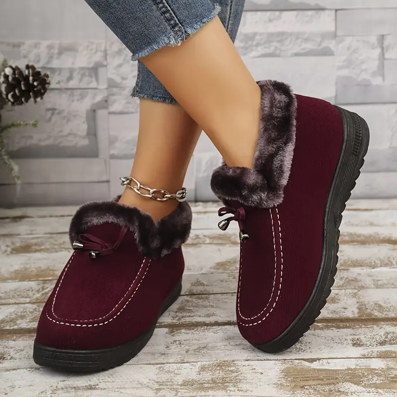 Women's thick, fleece-lined, non-slip, warm winter boots, slip-on, everyday ankle boots, comfortable, short, flat-soled winter boots for women, elegant, classic high-heeled boots, wide-leg boots for women. Product Details 2