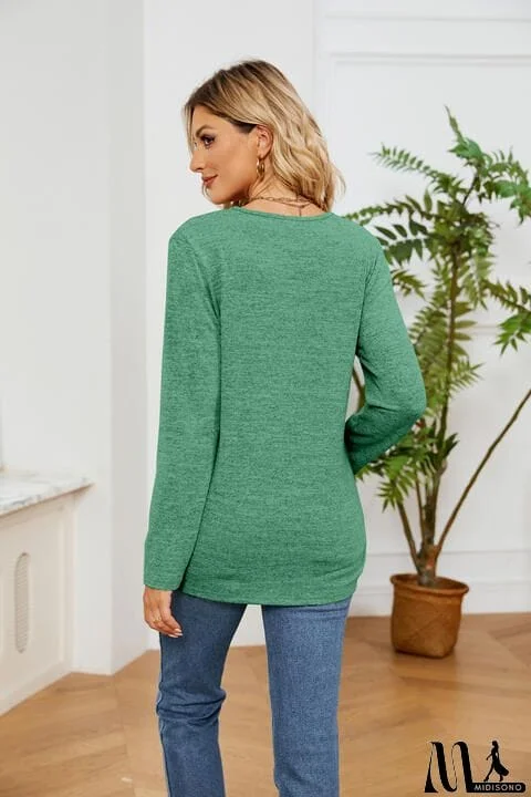 MidiSono - Lace Detailed V Neck Top