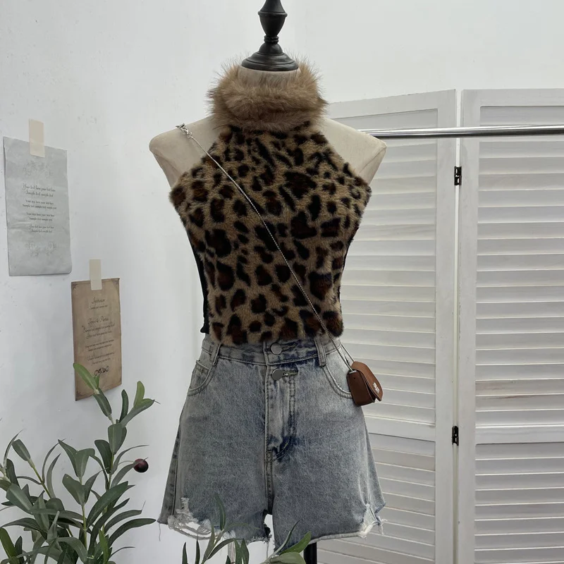 Nigikala Nigikala Unique Dress With Thin Folds And Hips High-Collar After The Opening Of The Fork Dress 8858