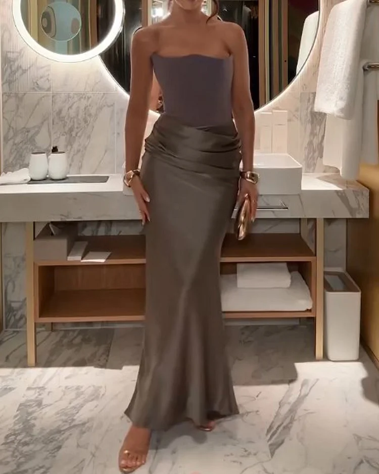 Sleeveless Elegant Paneled Dress