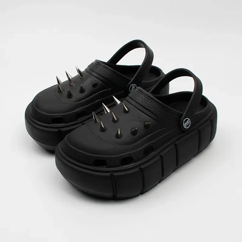 Yyvonne NEW punk metal rivets Sandals Women Slippers Platform Sandals Outdoor Clogs Thick Street Beach Slippers Flip Flops Garden Shoes