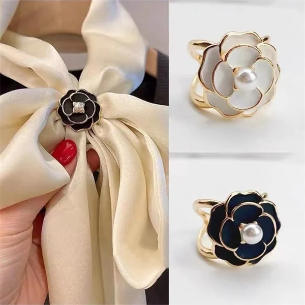 harmtty Women Shiny Rhinestone Inlaid Flower Scarf Ring Clip
