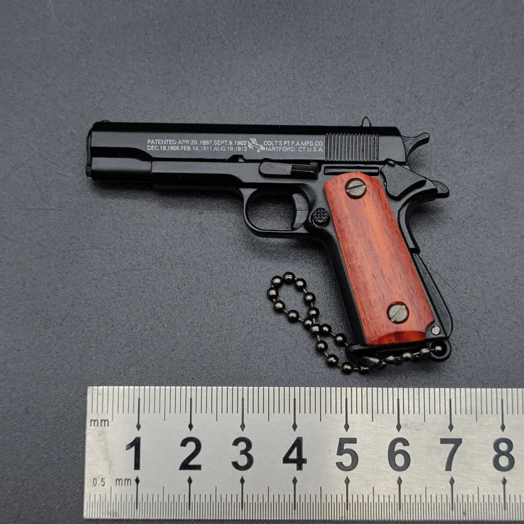 Colt 1911 1:3 Metal Keychain With Wooden Grip Model Toy Gun Miniature Alloy Pistol Collection Toy Gift Keychain